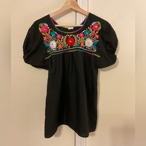 Vintage Mexican Colorful Embroidered Ballon Short Sleeve Black Shirt Size Small